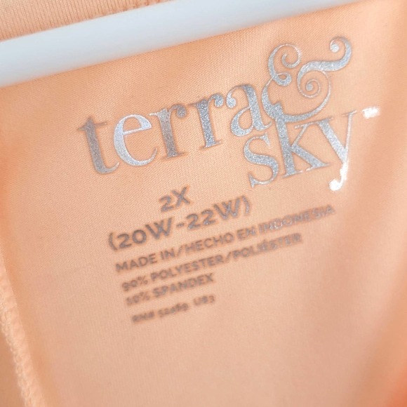 Terra Sky Peach Stretch Knit Tunic size 2X/20w-22w - Picture 2 of 4